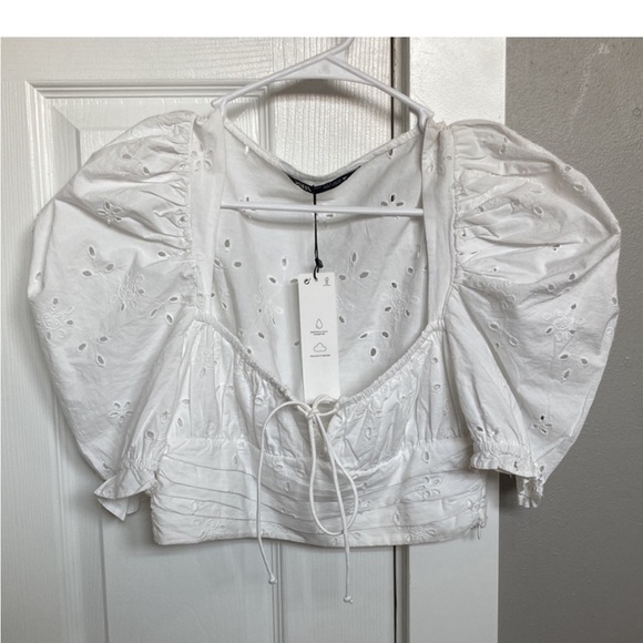 Zara cropped eyelet top white present sleeves balloon bell sleeves - Picture 6 of 8